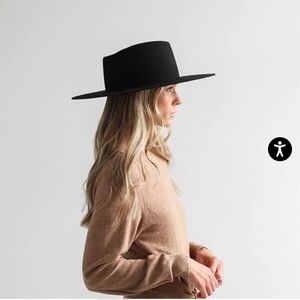 Gigi Pip Black Dakota Triangle Crown Felt Hat - size 57 (S/M)